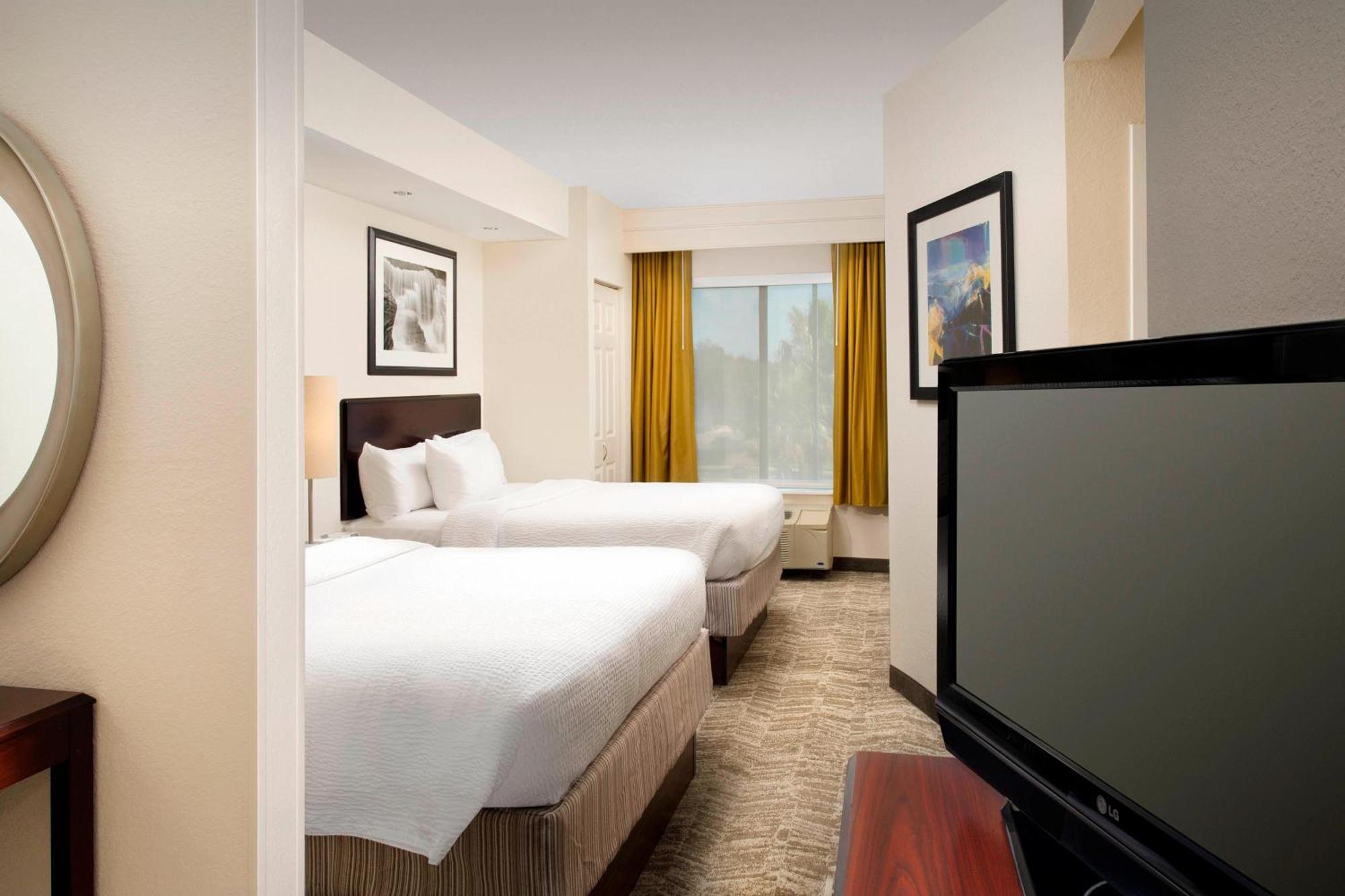 Springhill Suites By Marriott Jacksonville North I-95 Area Exterior photo