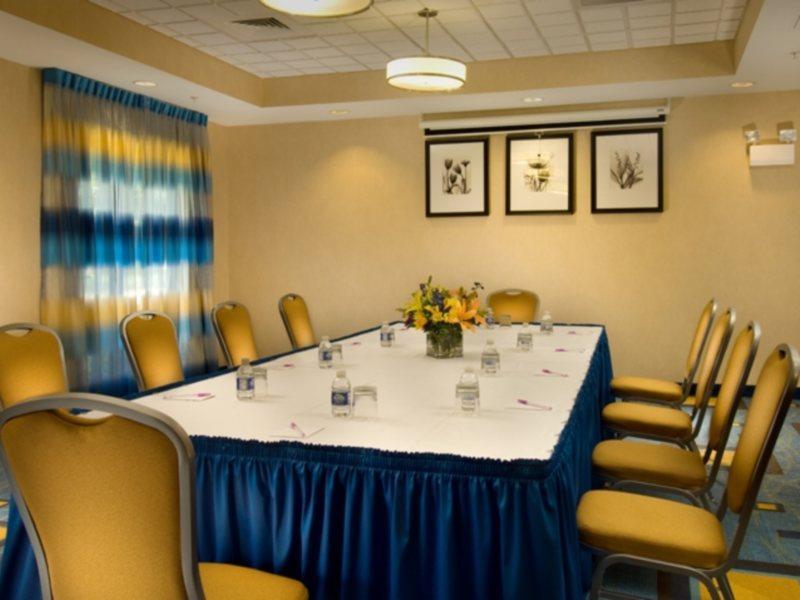 Springhill Suites By Marriott Jacksonville North I-95 Area Exterior photo